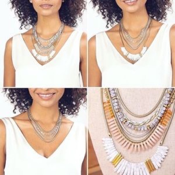 Stella & Dot Ezra Statement Necklace - Picture 3 of 8